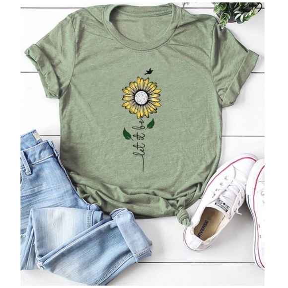 Tops - CLEARANCE Green Sunflower ‘Let It Be’ Casual Graphic Tee